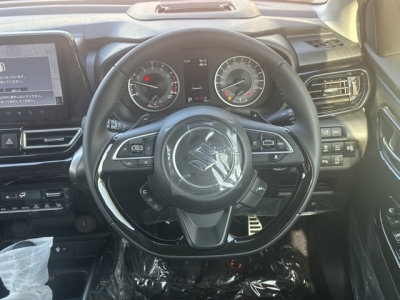 フロンクス(スズキ)登録済未使用車 内外装写真他