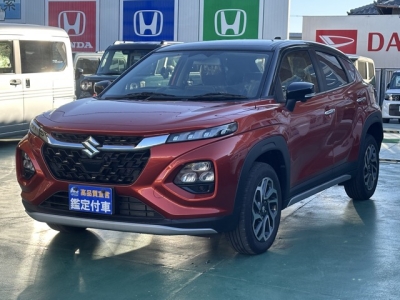 フロンクス(スズキ)登録済未使用車 前方