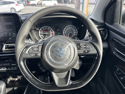 フロンクス(スズキ)登録済未使用車 内外装写真