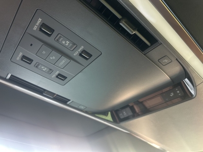 ヴェルファイアハイブリッド(トヨタ)中古車 内外装写真他１