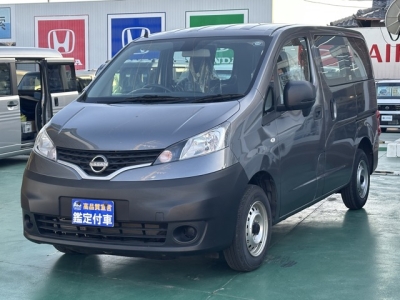 NV200バネットバン(ニッサン)登録済未使用車 前方