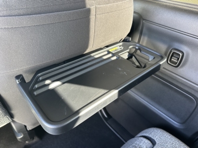 新型スペーシアのOEM(スズキ)中古車 内外装写真他１