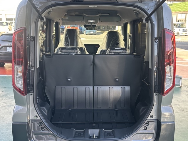 スペーシア(スズキ)届出済未使用車 9