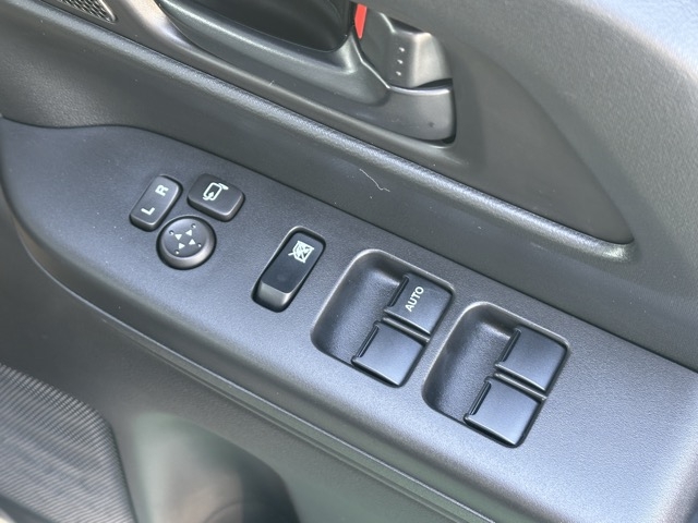 スペーシア(スズキ)届出済未使用車 13