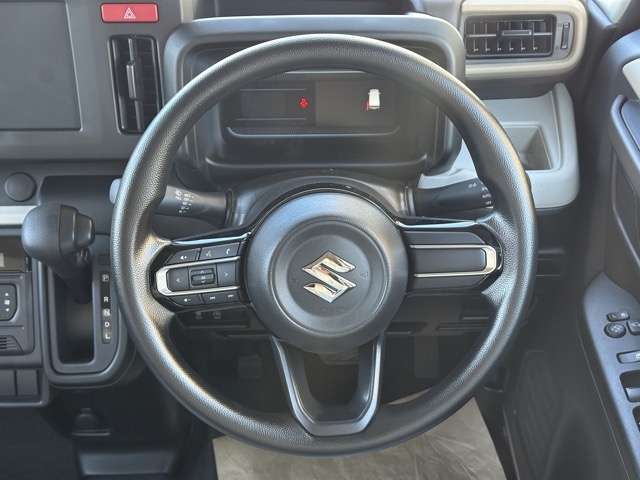 スペーシア(スズキ)届出済未使用車 6