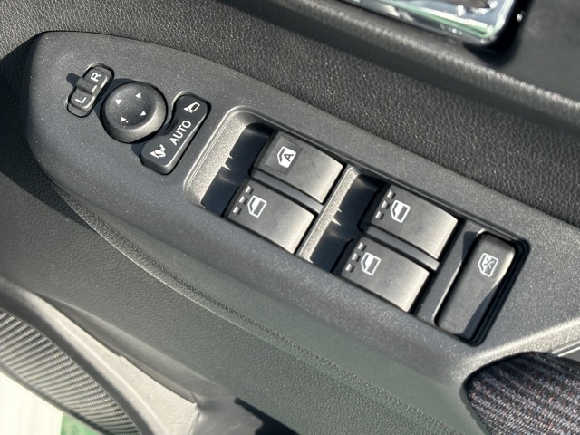 ムーヴ(ダイハツ)届出済未使用車 13