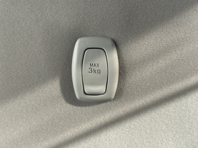 ムーヴ(ダイハツ)中古車 内外装写真他