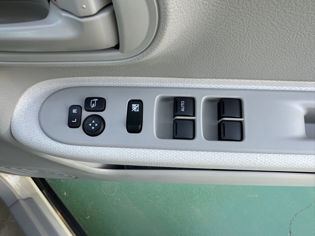 ラパン(スズキ)届出済未使用車 11