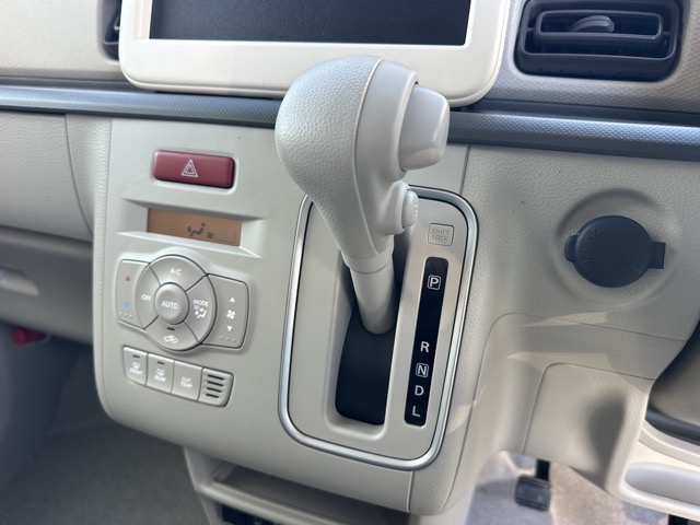 ラパン(スズキ)届出済未使用車 17