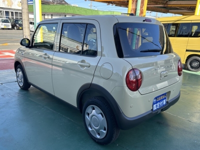 ラパン(スズキ)届出済未使用車 後方
