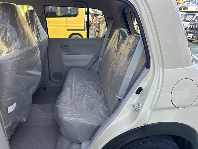 ラパン(スズキ)届出済未使用車 4