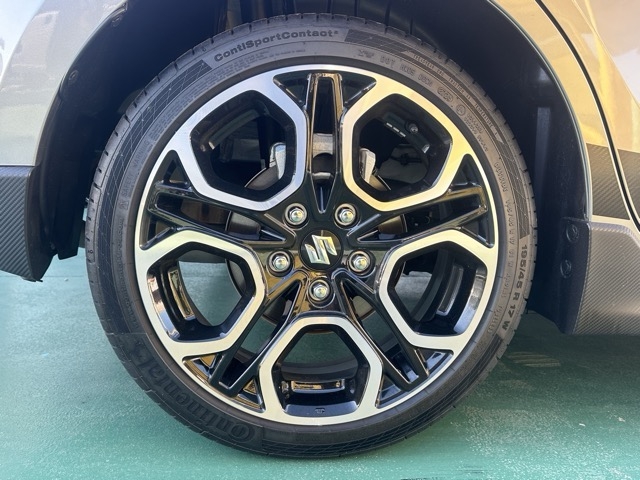 スイフト(スズキ)中古車 10