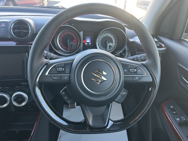 スイフト(スズキ)中古車 6
