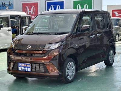 新型ムーヴ(ダイハツ)届出済未使用車 前方