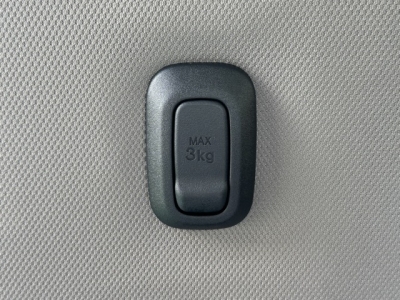 新型ムーヴ(ダイハツ)届出済未使用車 内外装写真