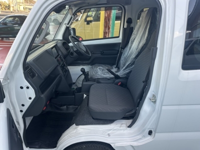 キャリートラック(スズキ)中古車 前席内装