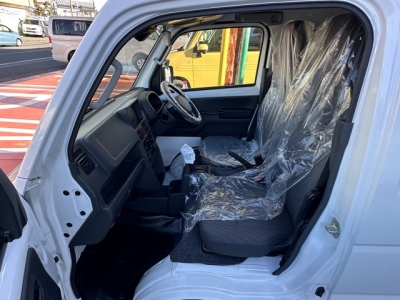 キャリートラック(スズキ)届出済未使用車 前席内装