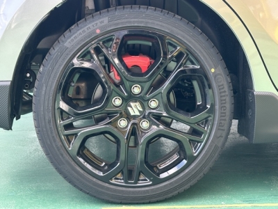 スイフトスポーツ(スズキ)登録済未使用車 内外装写真他２