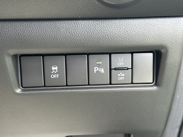 スイフト(スズキ)登録済未使用車 14