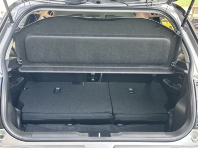 スイフトスポーツ(スズキ)登録済未使用車 内外装写真他