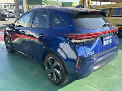 オーラ(ニッサン)中古車 後方