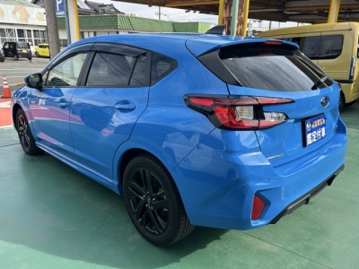 インプレッサ(スバル)中古車 後方