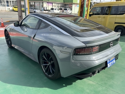 フェアレディZ(ニッサン)中古車 後方