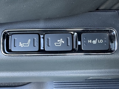 オデッセイ(ホンダ)中古車 内外装写真他２