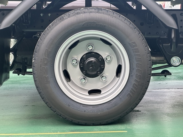 キャンター(三菱)レンタ登録済未使用車 10