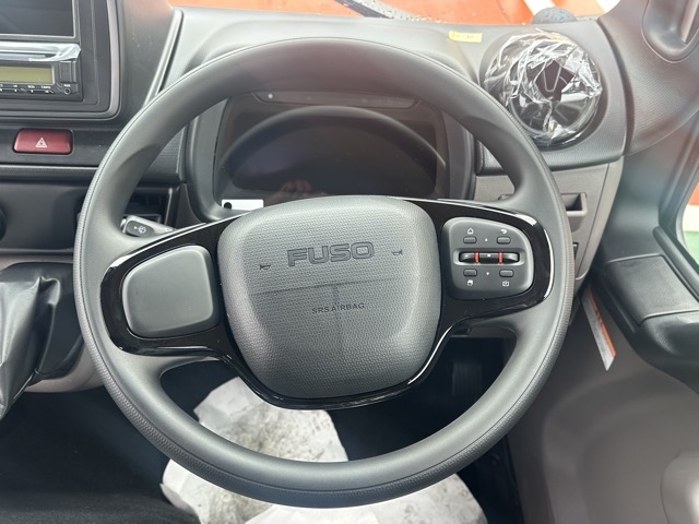 キャンター(三菱)レンタ登録済未使用車 5