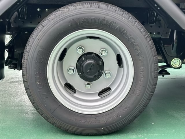 キャンター(三菱)レンタ登録済未使用車 14