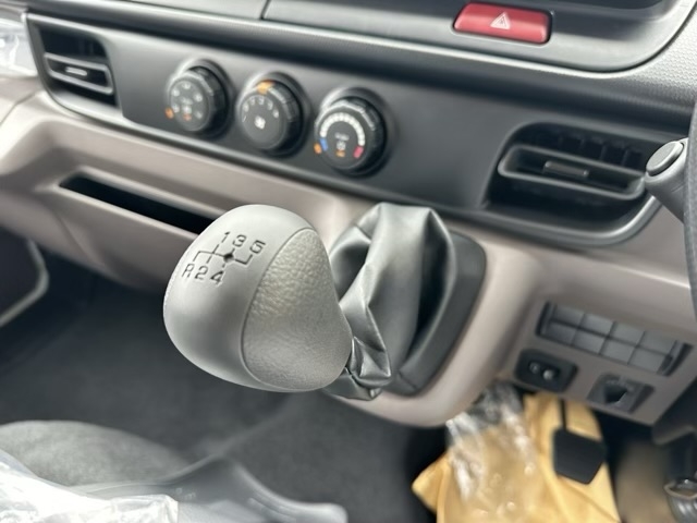 キャンター(三菱)レンタ登録済未使用車 20