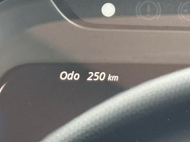 キャンター(三菱)レンタ登録済未使用車 26