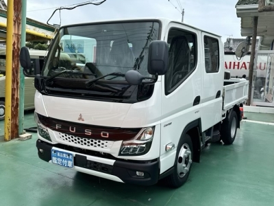 キャンター(三菱)レンタ登録済未使用車 前方