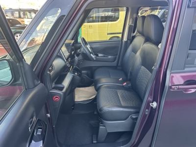 ルークス(ニッサン)中古車 前席内装