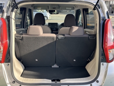 デイズ(ニッサン)中古車 内外装写真他