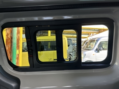 NV200バネットバン(ニッサン)登録済未使用車 内外装写真