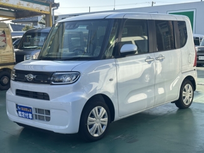 タント(ダイハツ)届出済未使用車 前方