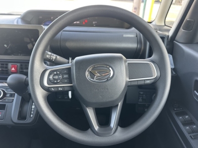 タント(ダイハツ)届出済未使用車 内外装写真