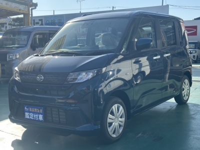 新型ムーヴ(ダイハツ)届出済未使用車 前方