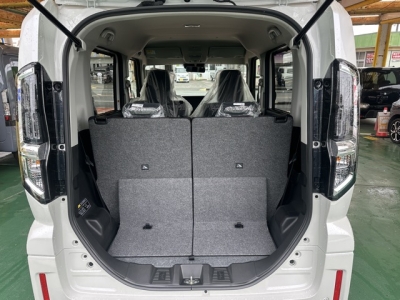 新型スペーシアカスタム(スズキ)届出済未使用車 内外装写真他