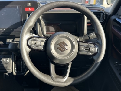 新型スペーシアカスタム(スズキ)届出済未使用車 内外装写真