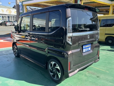 新型スペーシアカスタム(スズキ)届出済未使用車 後方