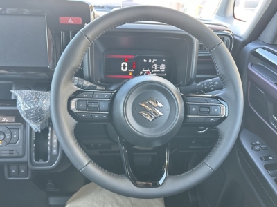 新型スペーシアカスタム(スズキ)届出済未使用車 内外装写真他２