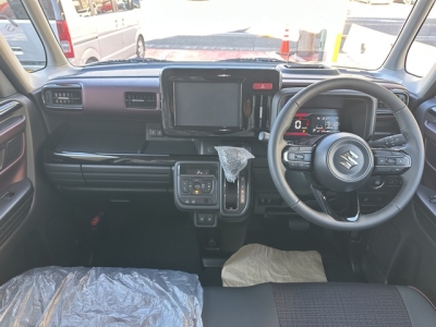 新型スペーシアカスタム(スズキ)届出済未使用車 内外装写真他１