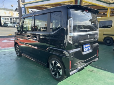 新型スペーシアカスタム(スズキ)届出済未使用車 後方