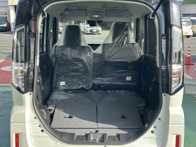 新型スペーシアカスタム(スズキ)届出済未使用車 内外装写真他２