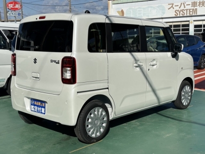 ワゴンＲスマイル(スズキ)届出済未使用車 内外装写真他２