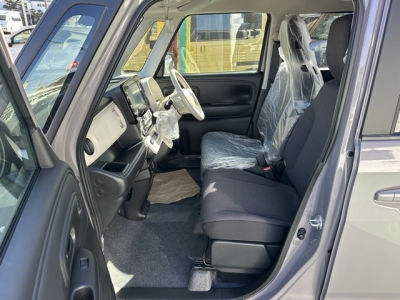 ワゴンＲスマイル(スズキ)届出済未使用車 前席内装