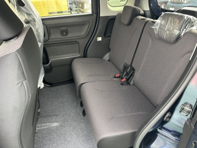 ワゴンＲスマイル(スズキ)届出済未使用車 後席内装